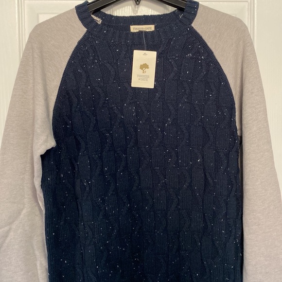 Tucker + Tate Sweater - Picture 2 of 9